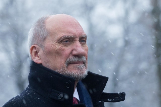 Antoni Macierewicz został odwołany ze stanowiska Ministra Obrony Narodowej.