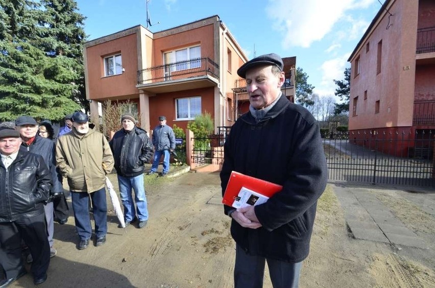 Pobiedziska: Ścieki nadal zrzucane są do szamb