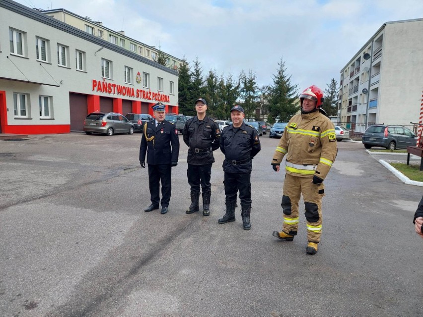 Makowscy strażacy pożegnali odchodzących na emeryturę kolegów, 21.02.2023