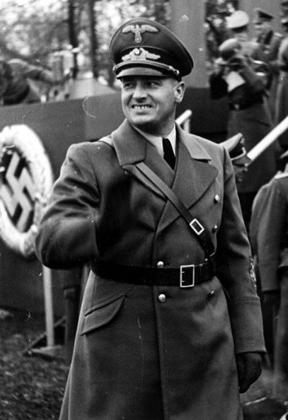 Hans Frank na paradzie w Krakowie (1939)