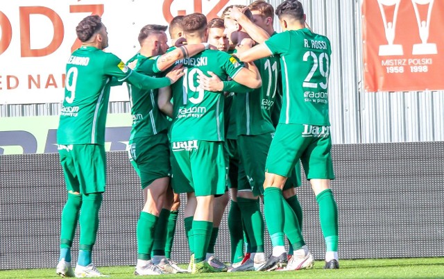 W meczu 27 kolejki Fortuna 1 Liga, ŁKS Łódź zremisował 1:1 z Radomiakiem Radom. Radomiak uzyskał prowadzenie w 8 minucie po strzale Michała Kaputa. ŁKS wyrównał w 38 minucie po strzale  Ricardinho.Oceniamy piłkarzy Radomiaka za mecz z ŁKS. Zobacz oceny i zdjęcia>>>