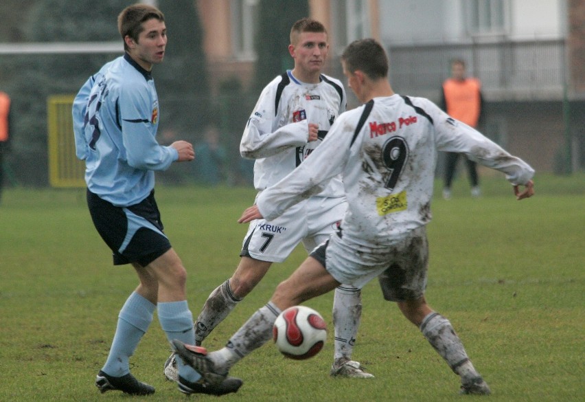 Kmita Zabierzów - Znicz Pruszków (10.11.2007 r.)