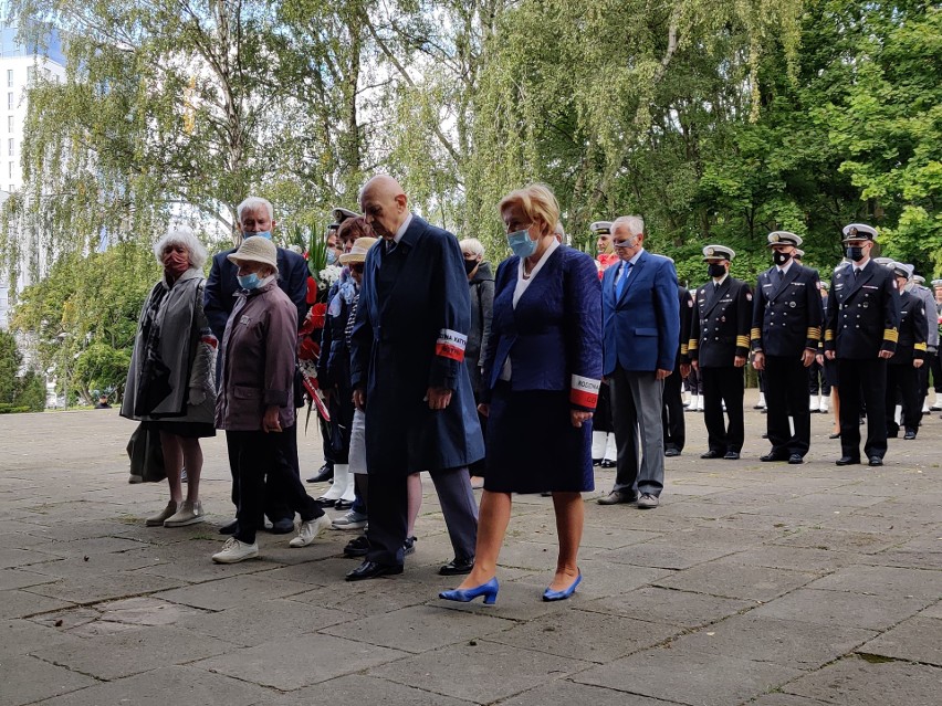 Gdyńskie obchody 81. rocznicy agresji sowieckiej na Polskę. Oddano hołd pomordowanym na wschodzie