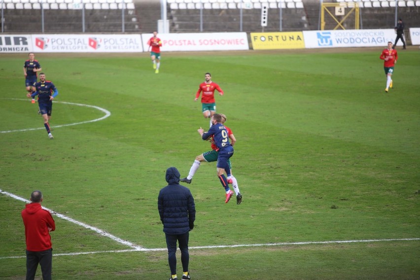 Zagłębie Sosnowiec  - Odra Opole 0-2.