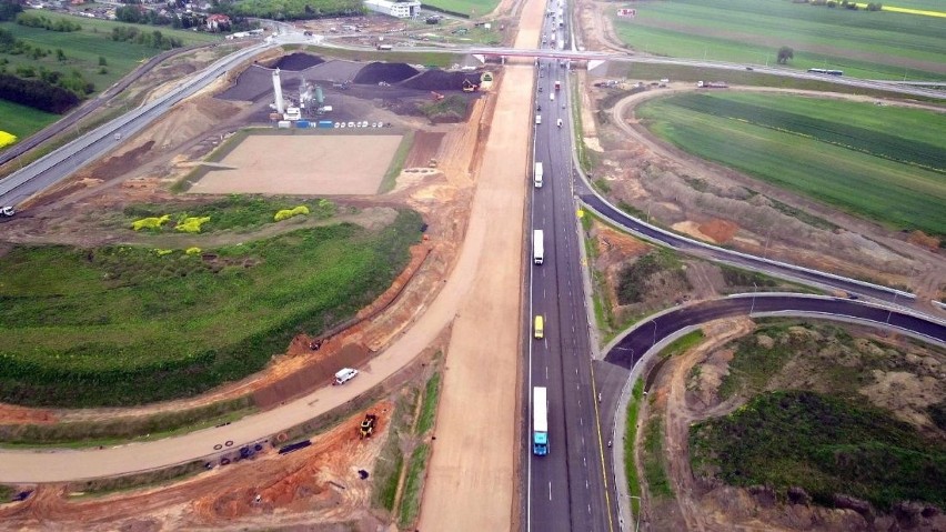 W galerii prezentujemy dziś dwa odcinki budowanej autostrady...