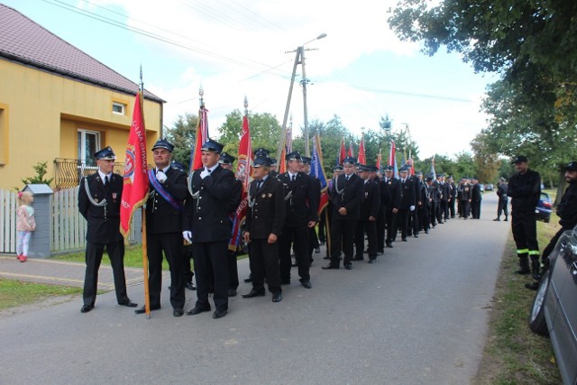 Uroczystość odbyła się w ostatnią niedzielę, 5 września, na placu przy remizie Ochotniczej Straży Pożarnej w Janowie w gminie Sienno.