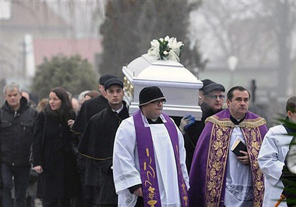Pogrzeb ofiary ustawki kiboli pod Pabianicami.