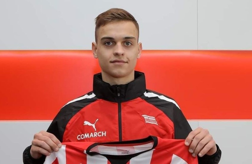 Damian Urban z ŁKS Probudex Łagów podpisał kontrakt z Cracovią. To drugi transfer w historii trzecioligowego klubu do ekstraklasy