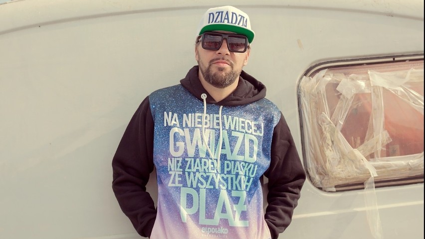 Poznański raper donGuralesko, któremu na koncertach...