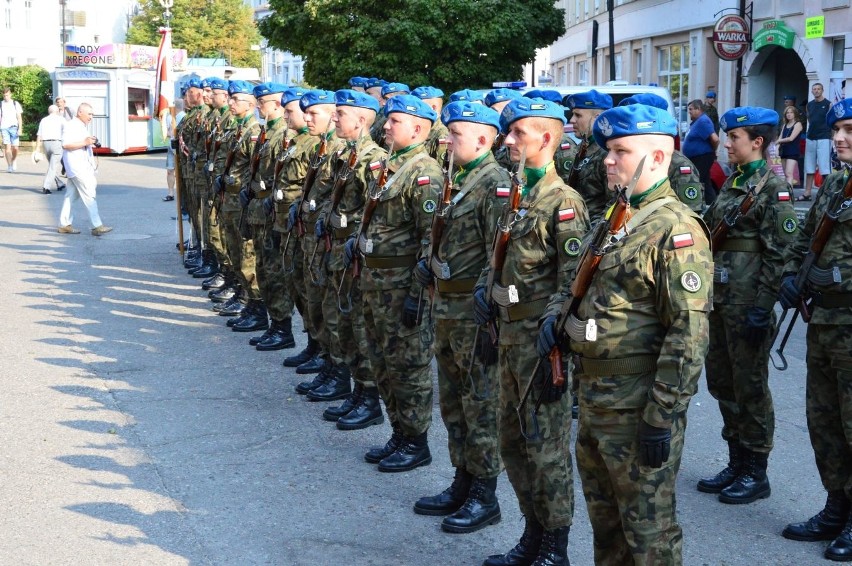 74. rocznica wybuchu Powstania Warszawskiego. Tak wyglądały...