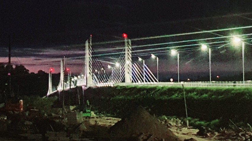Most w Kurowie już oświetlony