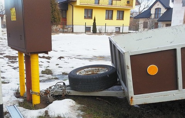 Rurociąg gazowy z przyczepką w miejscowości Ignatki-Osiedle