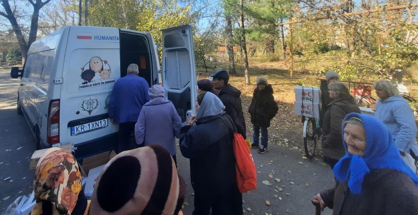 Myśliwi z Okręgu Tarnobrzeg kolejny raz pojechali z pomocą humanitarną do Ukrainy. Tym razem dla New Yorku