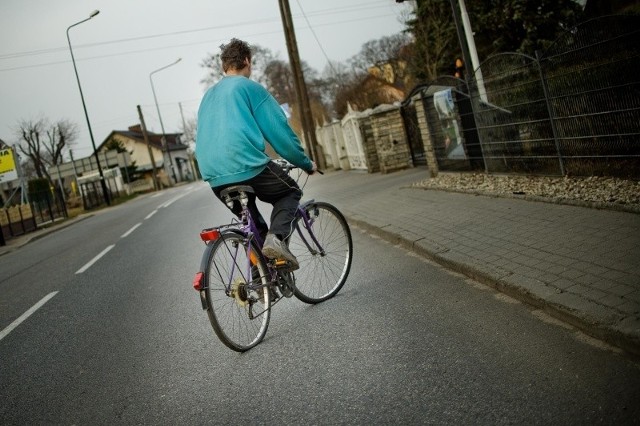 Przed opolskimi sądami w ubiegłym roku stanęły 2223 osoby oskarżone o jazdę rowerem po pijanemu. 2196 usłyszało wyroki, z czego 498 rowerzystów skazano na kary więzienia.