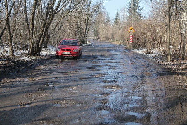 W tym roku mieszkańcy gruntowej części Liściastej znowu nie doczekają się asfaltu