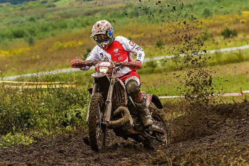 Aleksander Bracik z KTM Novi Korona Kielce najlepszy z Polaków na mistrzostwach Europy enduro w Piekoszowie