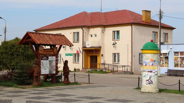 Urząd Gminy w Bakałarzewie.