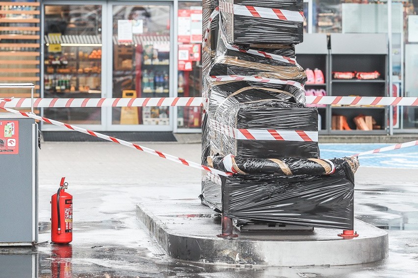 Mężczyzna w Gdańsku podpalił się na stacji 20.03.2021.