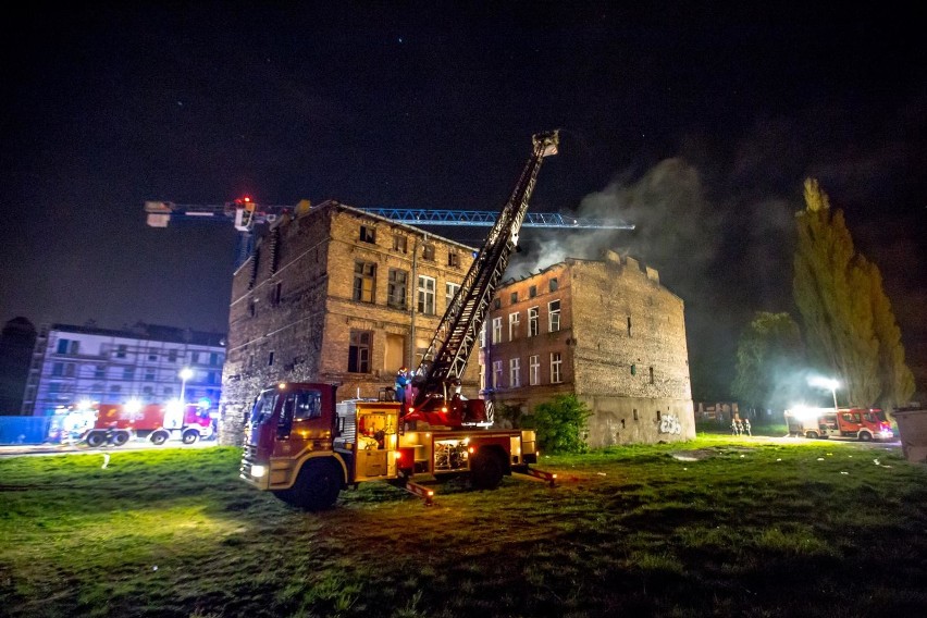 Pożar przy ul. Szczygła w Gdańsku