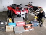Świnoujście: Quad, motocykl i narzędzia schowane w mercedesie