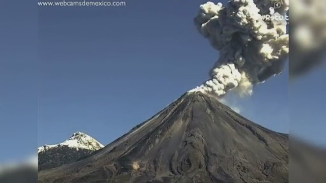 Wulkan Colima, który wyrzucił pył ma wysokość 3860m n.p.m. i jest obecnie bardzo aktywnym wulkanem.Ostatnią znaczącą erupcję odnotowano w 2005.