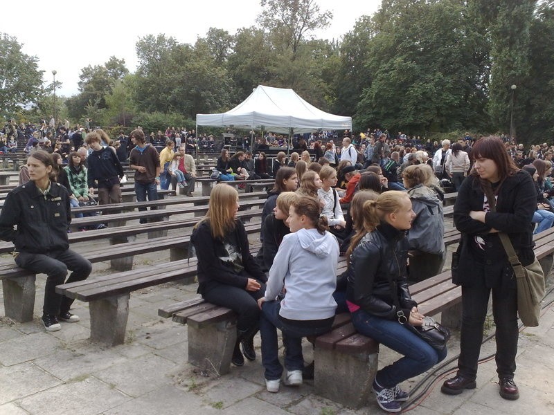 Muszla Fest w Bydgoszczy. Zobacz jak bawią się w Parku im. Witosa (zdjęcia, wideo)