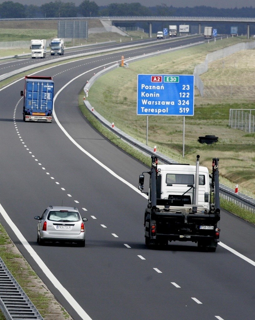 Autostrada
+Można dojechać do Warszawy