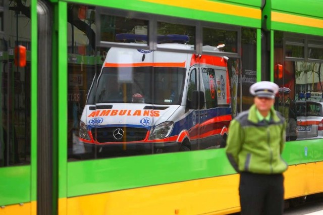 Z powodu wypadku tramwaje przez pół godziny kursowały objazdami.