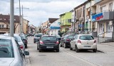 Czy na Rynku w Starachowicach będzie strefa płatnego parkowania? Jest propozycja jak rozwiązać problem (ZDJĘCIA)