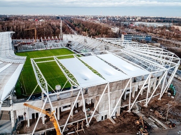 ŁKS. Obiekt stadionopodobny zamienia się w prawdziwy stadion! [ZDJĘCIA]