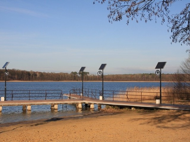 W tym roku jedynym kąpieliskiem w gminie Międzyrzecz ma być plaża komunalna nad jez. Głębokie. 