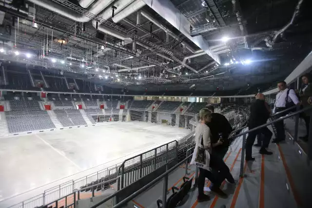 Arena Gliwice:Widownia łącznie dla ponad 17 tys osób (w przypadku koncertów i imprez, gdy widzowie zajmują także płytę), 10 ha powierzchni wokół do wykorzystanie na imprezy plenerowe i ponad 30 imprez zaplanowanych do końca 2018 roku. Arena Gliwice otwiera się dla publiczności.