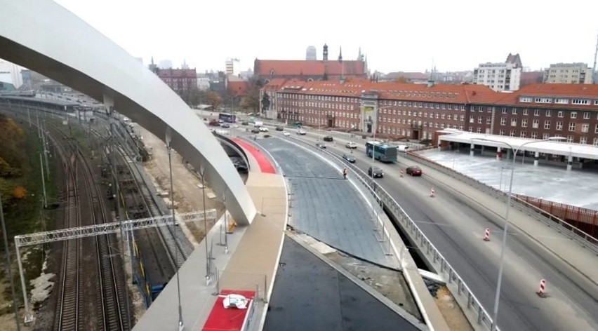 Gdańsk: Na Wiadukcie Biskupia Górka powstaje nowa droga rowerowa. Na jakim etapie znajdują się prace?