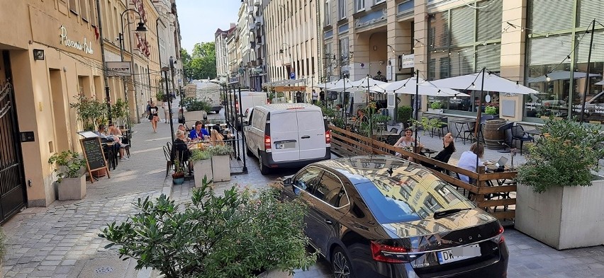 Wrocław: ogromny korek w centrum. Auta utknęły na kilku ulicach