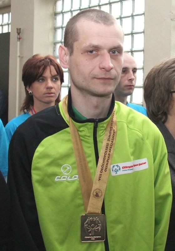 Paweł Gredka, zawodnik sekcji Olimpiad Specjalnych "Strzała&#8221; w Jędrzejowie