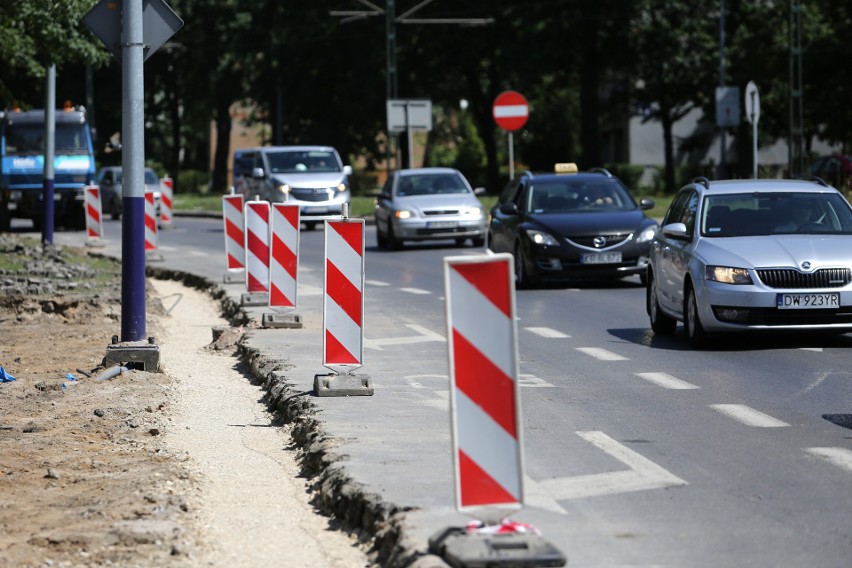 Prace prowadzone są obecnie m.in. na al. Pokoju