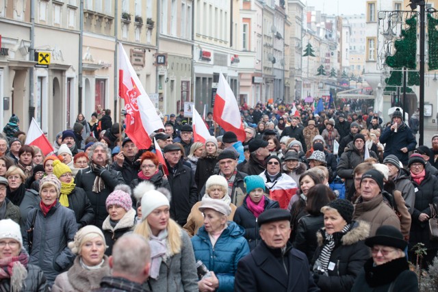 Manifestacja KOD w Opolu.