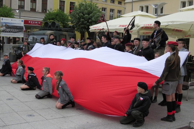 W 2020 r. biało-czerwone barwy będą towarzyszyły wielu uroczystościom