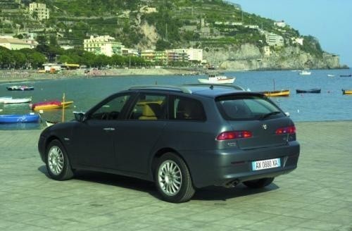 Fot. Alfa Romeo: Alfa Romeo 156 Sportwagon ma bagażnik o...