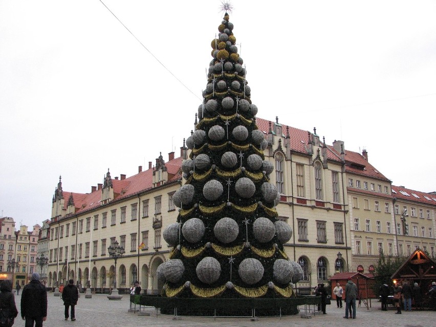 Choinka i świąteczny wystrój we Wrocławiu