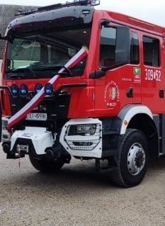 Nowy wóz strażacki już w remizie Ochotniczej Straży Pożarnej w Bilczy. Zobaczcie zdjęcia