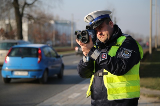 Podczas Świąt Wielkanocnych policjanci będą prowadzić wzmożone kontrole na drogach w Wielkopolsce