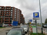Kraków. Za poszerzenie strefy płatnego parkowania zapłacimy 1,2 mln zł. Trwa montaż znaków i parkomatów