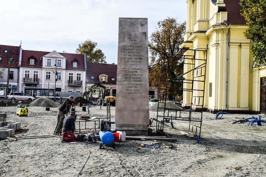 Na naszych zdjęciach widać też pięknie odrestaurowaną...