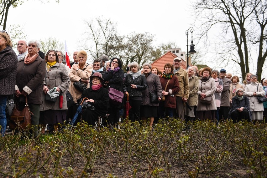 Rocznica chrztu Polski: Uroczysta procesja przeszła do...