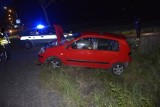 Kradzież samochodu w Piotrkowie i wypadek w Bełchatowie. Kierowca był pijany i miał zakaz kierowania pojazdami