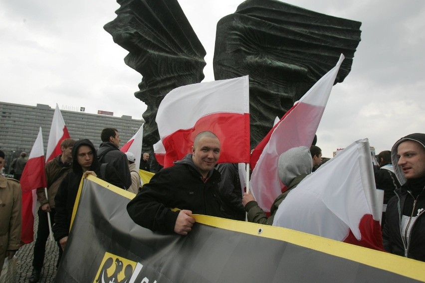 Marsu członków Obozu Narodowo-Radykalnego w Katowicach