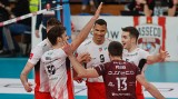 Asseco Resovia po dramatycznym meczu pokonała u siebie Ślepsk Malow Suwałki 3:1. Zobacz zdjęcia