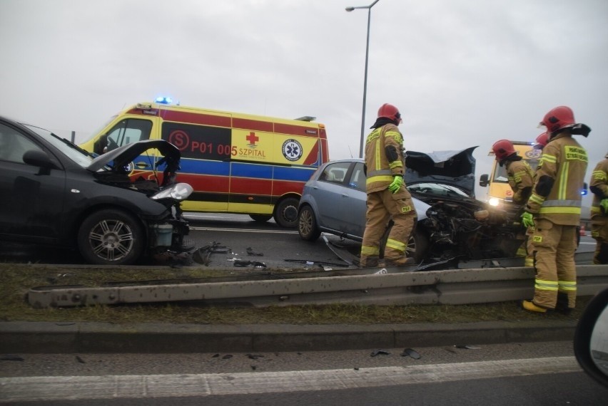 Okoliczności zdarzenia ustala policja.