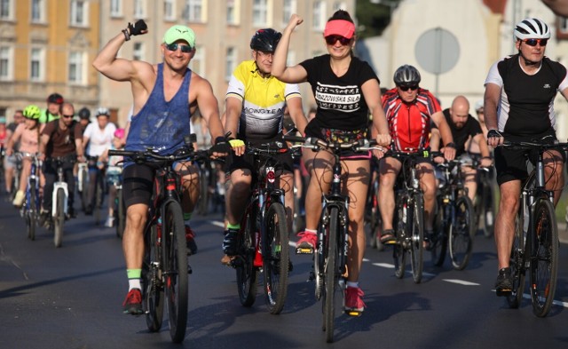 Masa rowerowa potrafi zgromadzić od kilkuset do ponad tysiąca rowerzystów.